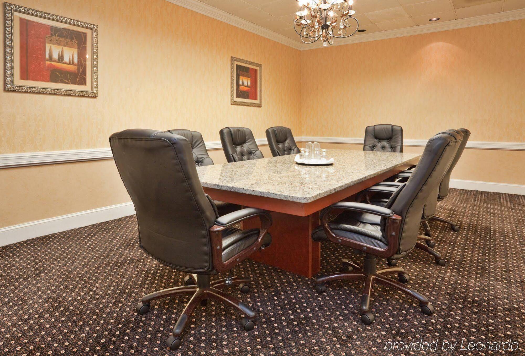 Holiday Inn Lumberton By Ihg Ngoại thất bức ảnh